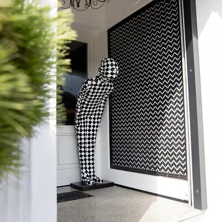 Boutique Massimos Hotel 4*