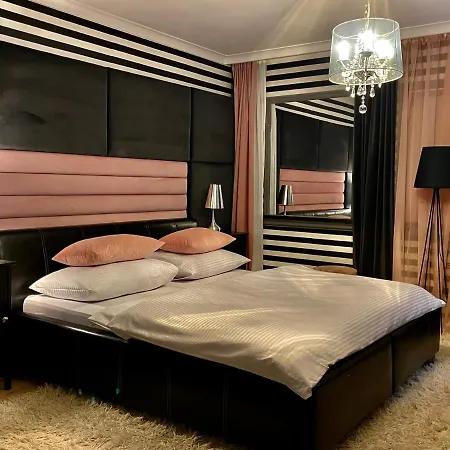 Boutique Massimos 4*