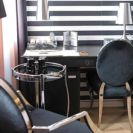 Hotel Boutique Massimos